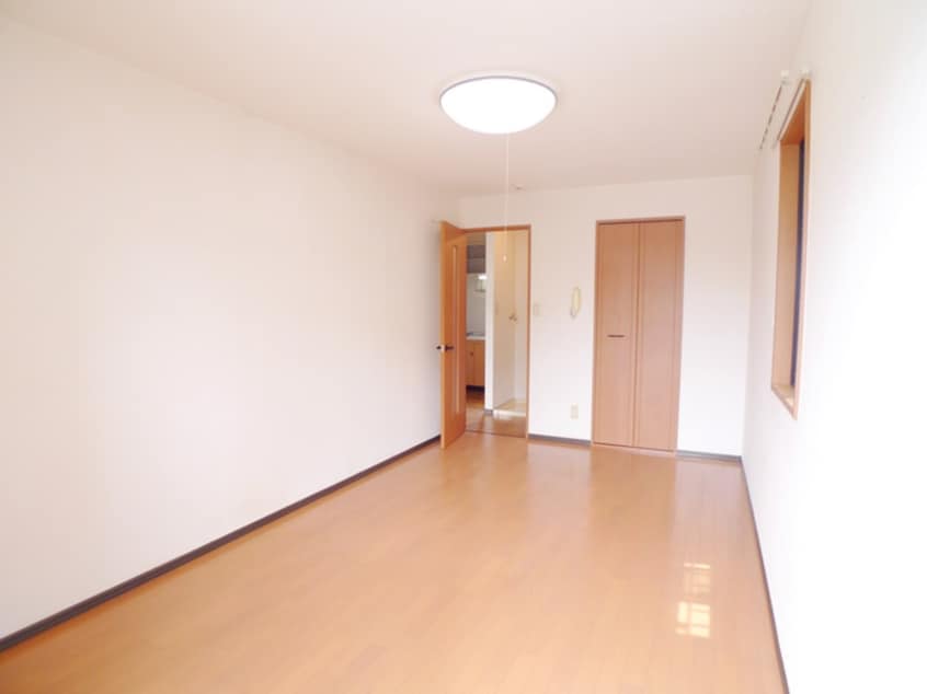 居室 グリ－ンハイツ