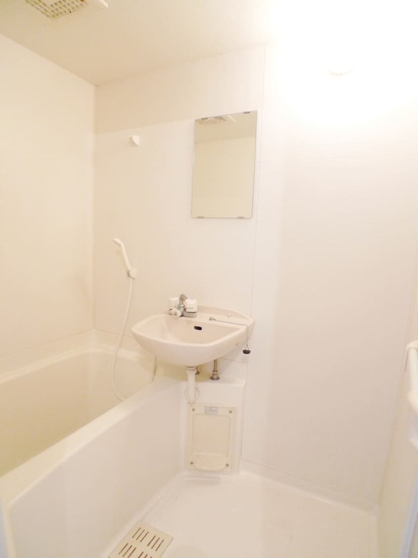 バス／シャワールーム等 グリ－ンハイツ