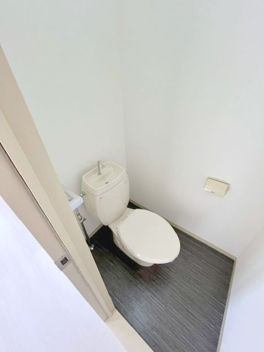 トイレ サンリバ－Ｋ