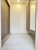 玄関 コスモグラシア三ノ輪