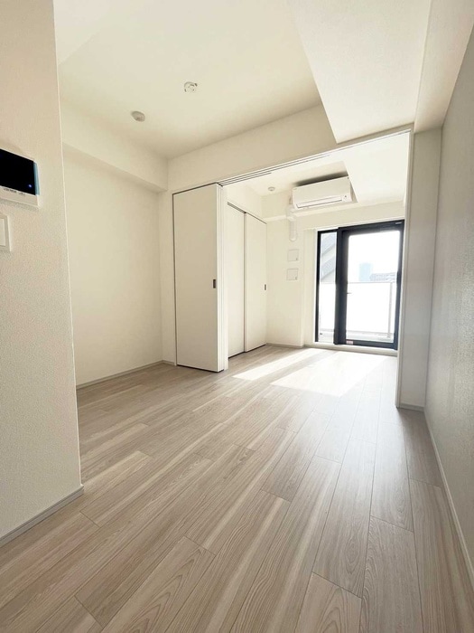 居室 コスモグラシア三ノ輪