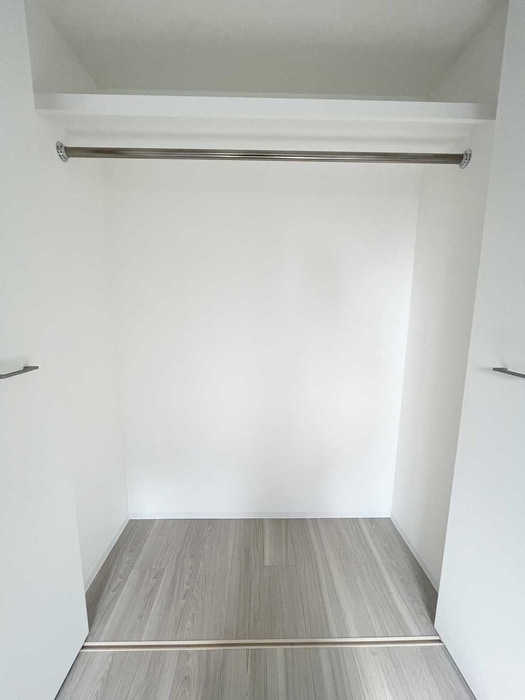 収納 コスモグラシア三ノ輪