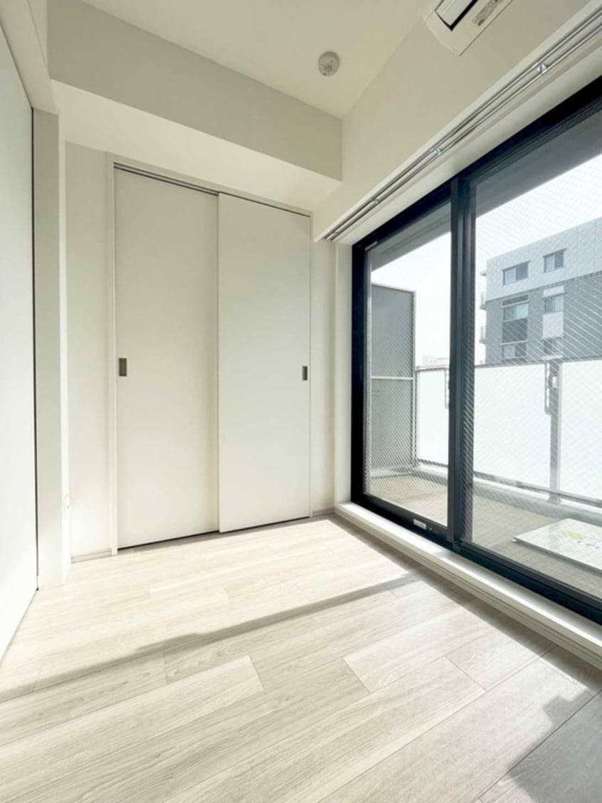 居室 コスモグラシア三ノ輪