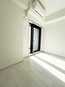 居室 コスモグラシア三ノ輪