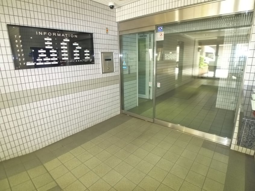 エントランス部分 ﾗｲｵﾝｽﾞﾏﾝｼｮﾝ亀戸中央公園（302）