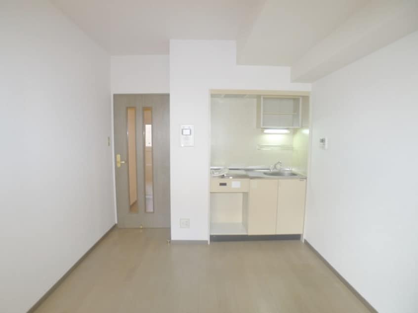 居室 ﾗｲｵﾝｽﾞﾏﾝｼｮﾝ亀戸中央公園（302）