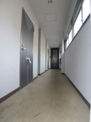 その他 オーヴ・エム