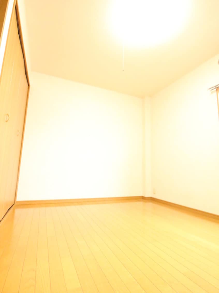 居室 オーヴ・エム