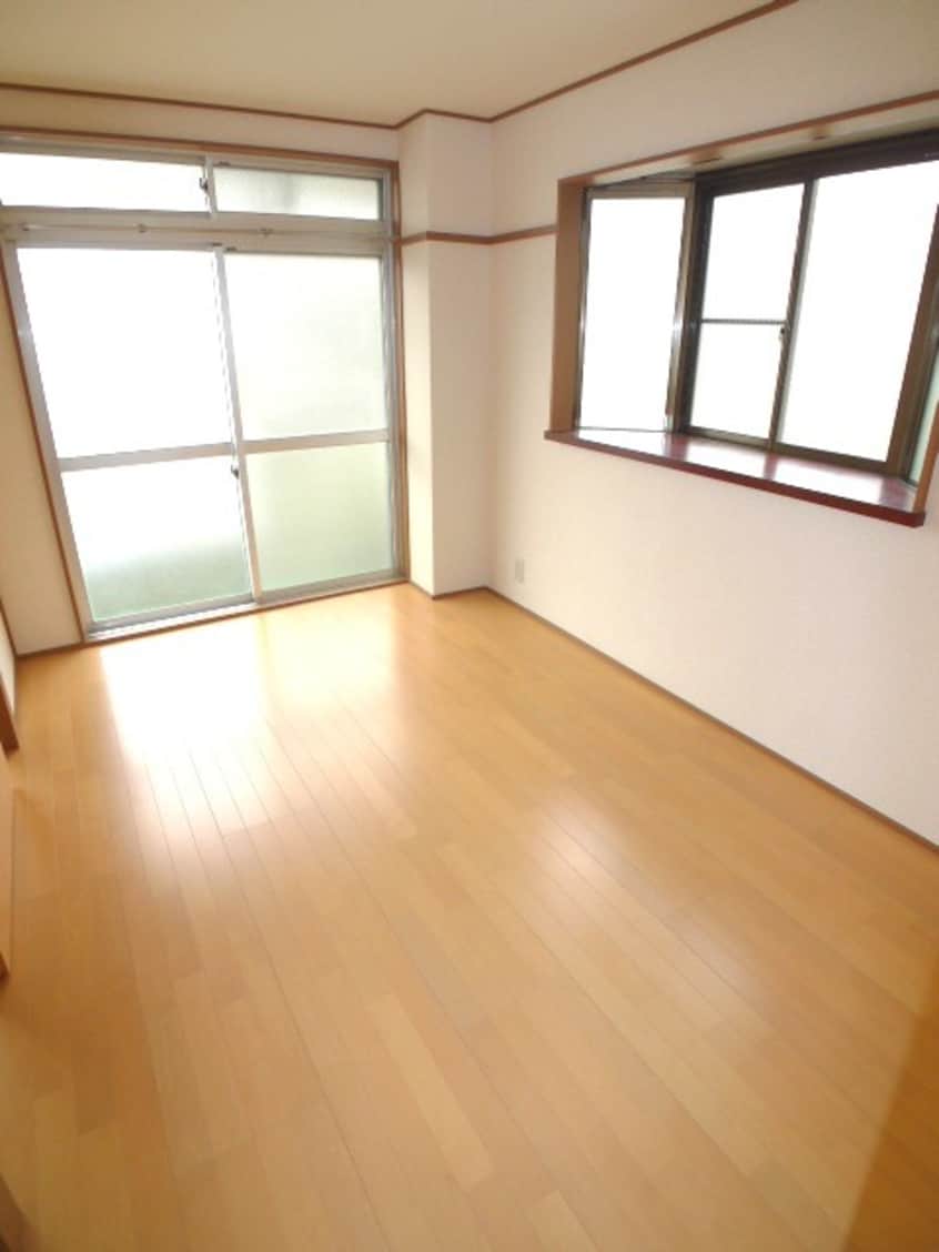 居室 メゾン豊田