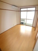 居室 メゾン豊田