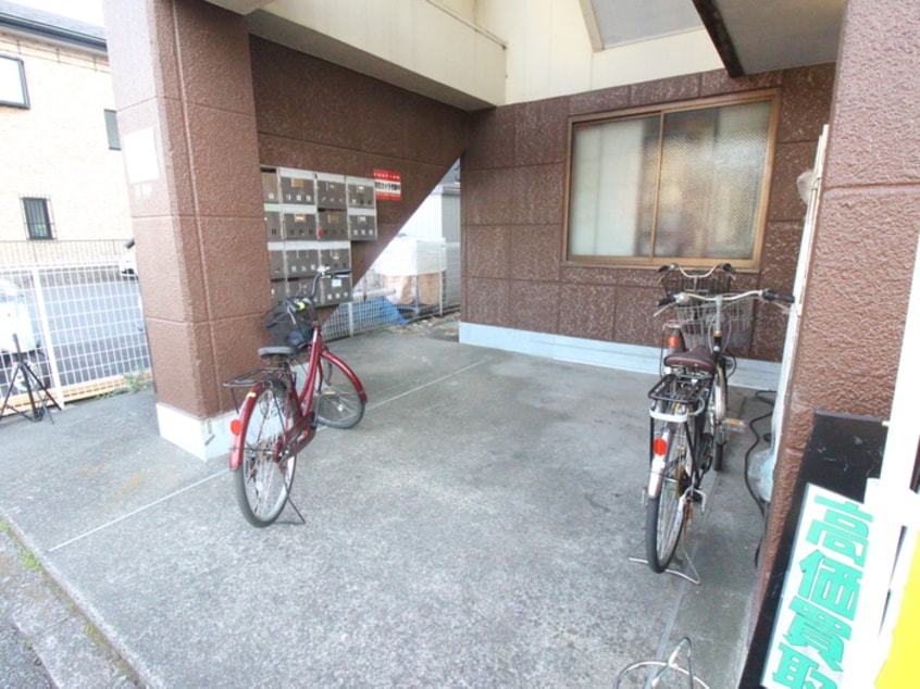 駐輪場 アルティス光が丘