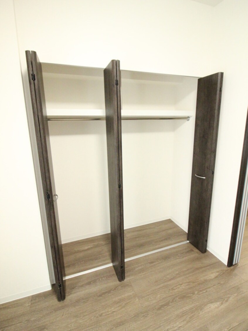 収納 Lucente赤羽（ルチェンテ）