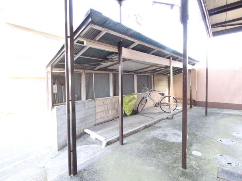 駐輪場 ニュ－サンハイツ