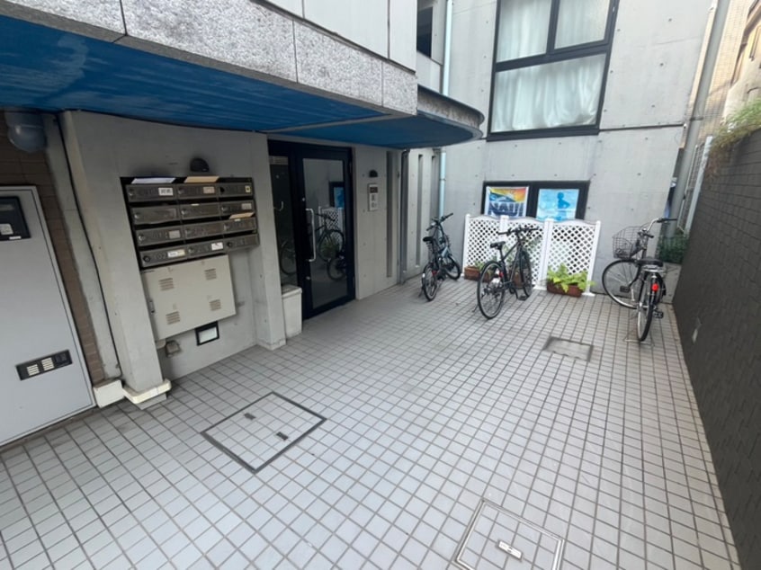 駐輪場 サンドエル四ッ谷