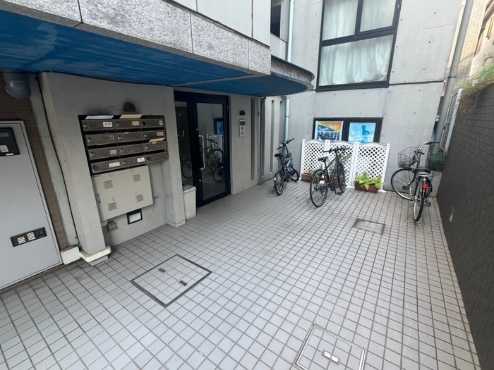 駐輪場 サンドエル四ッ谷