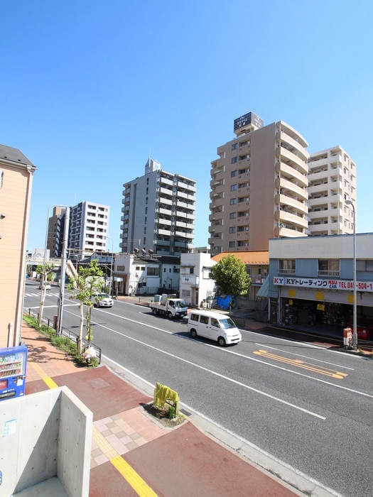 室内からの展望 エルム生麦Ｂ棟