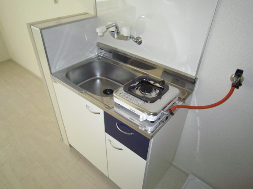 キッチン リバ－サイド亀有