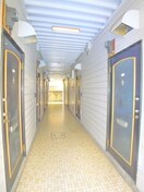 エントランス部分 リバ－サイド亀有