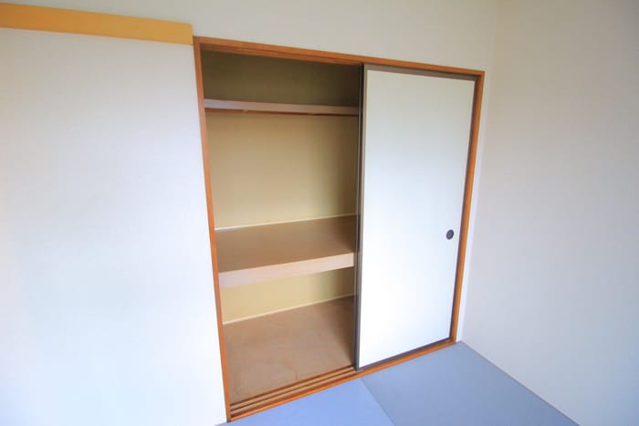 収納 ブライトハイム