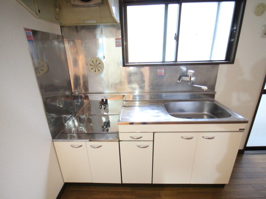 キッチン 第一マジマハイツ春待月