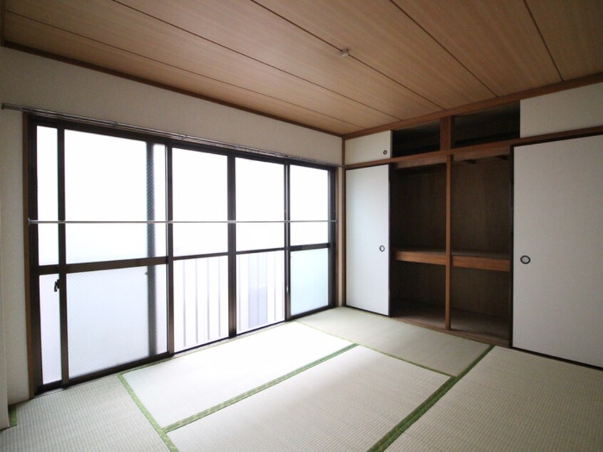 居室 第一マジマハイツ春待月