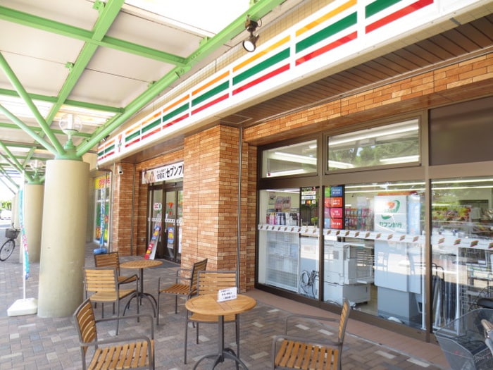セブンイレブンJS美住一番街店(コンビニ)まで300m Forest Valley（フォレスト バレ