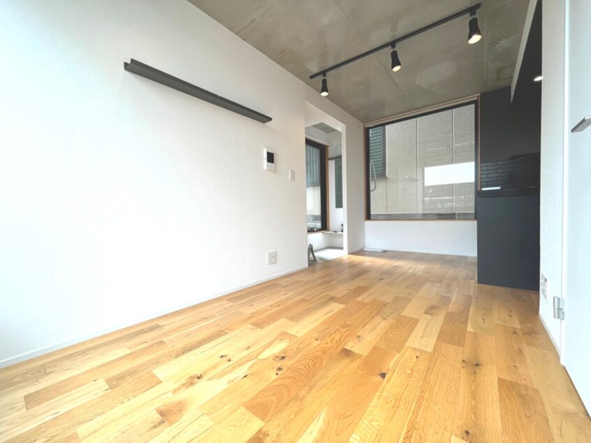 居室 ｔｒｉａｓ３３３
