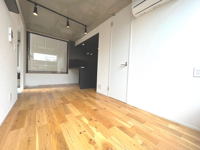 居室 ｔｒｉａｓ３３３