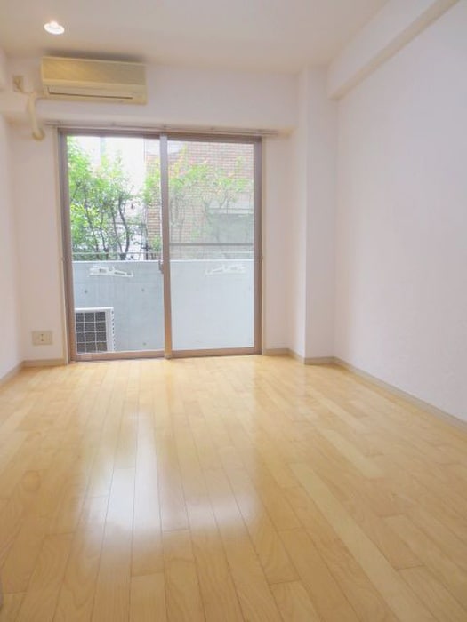 居室 LA MAISON OGIKUBO