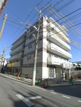 エストセントレ