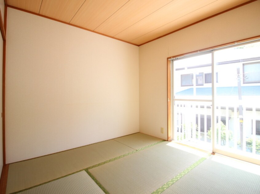 居室 ハイツユタカ