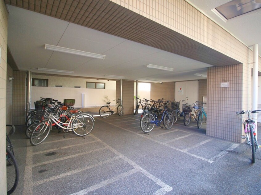 駐輪場 メインステージ武蔵関(305)