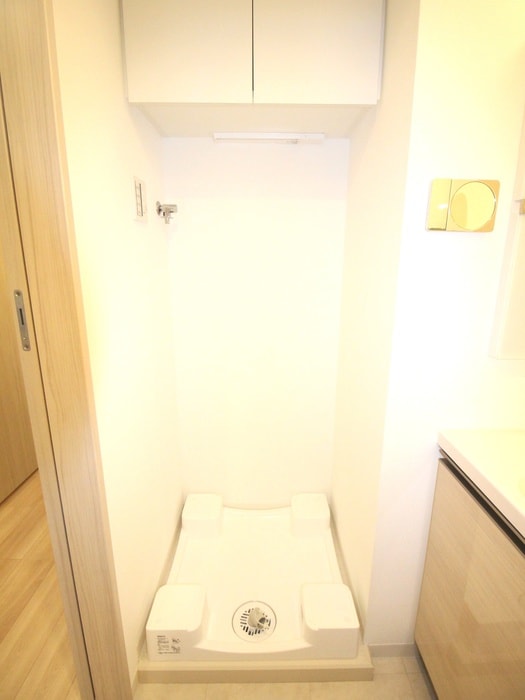 洗濯機置場 グレイスコート岩本町