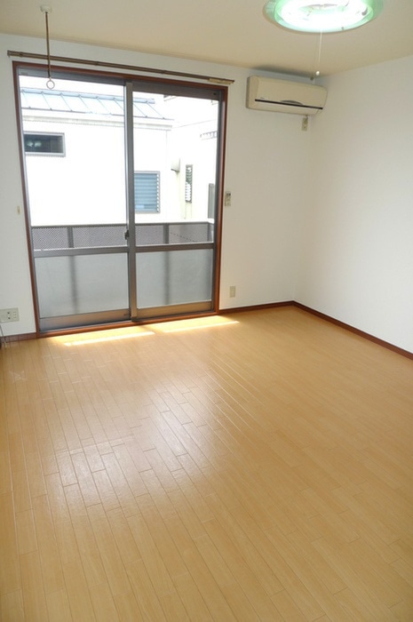室内からの展望 リバ－ハイツⅡ