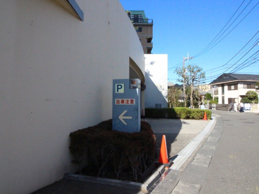 駐車場 ｱﾄﾗｽﾀﾜｰ向ヶ丘遊園（1712）