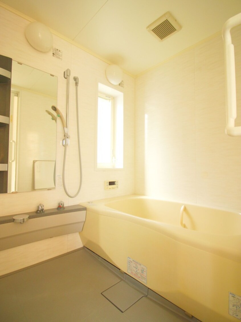 バス／シャワールーム等 フォーサムハウスⅡ