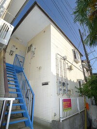 ティファニーヒルズ