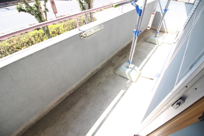 ベランダ・バルコニー サンビュ－北田園