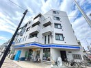 シャンポール調布の外観