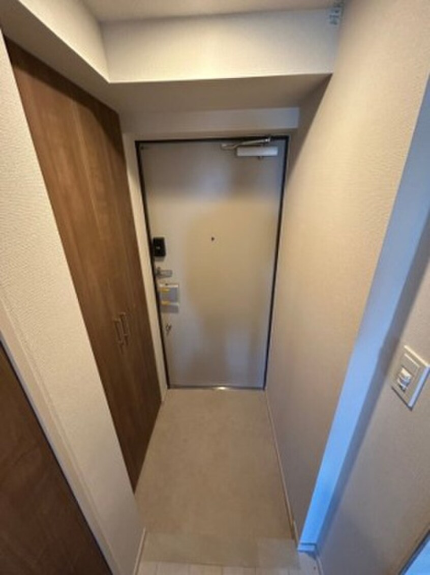 玄関 クレヴィスタお花茶屋