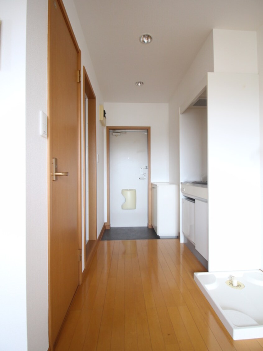 廊下 サザンパレス程ヶ谷