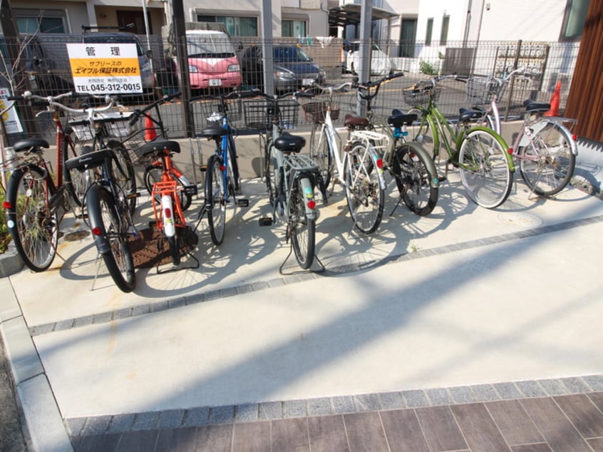 駐輪場 シャーメゾン辻堂