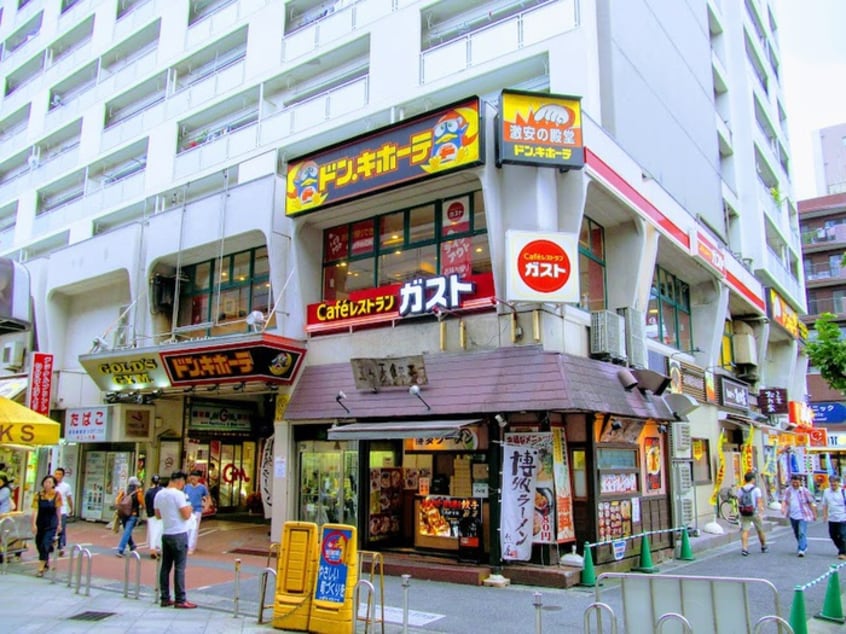 ドン・キホーテ 行徳駅前店(ディスカウントショップ)まで630m ベリニティパーク行徳Ｂ号棟