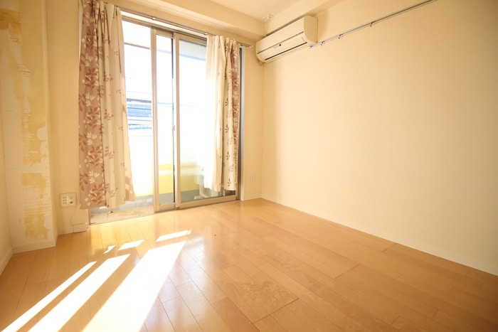 居室 スーリエ中野