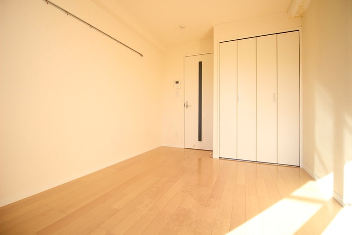 居室 スーリエ中野