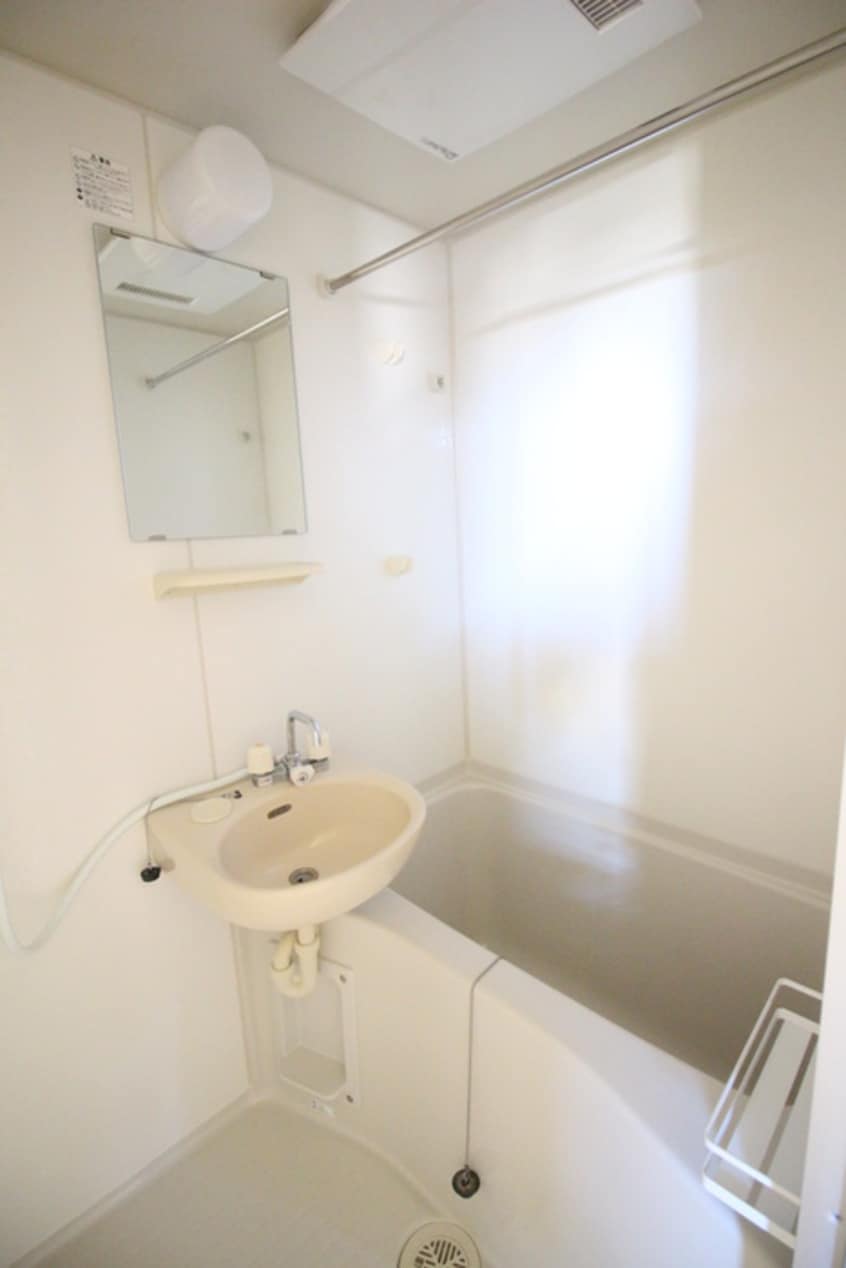 バス／シャワールーム等 スーリエ中野