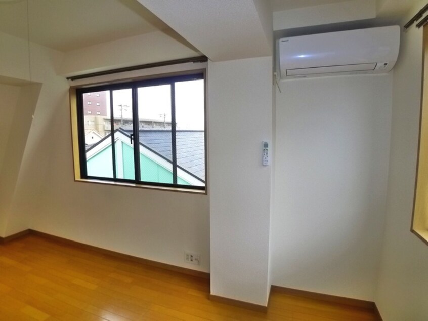 居室 コンフォート・エム