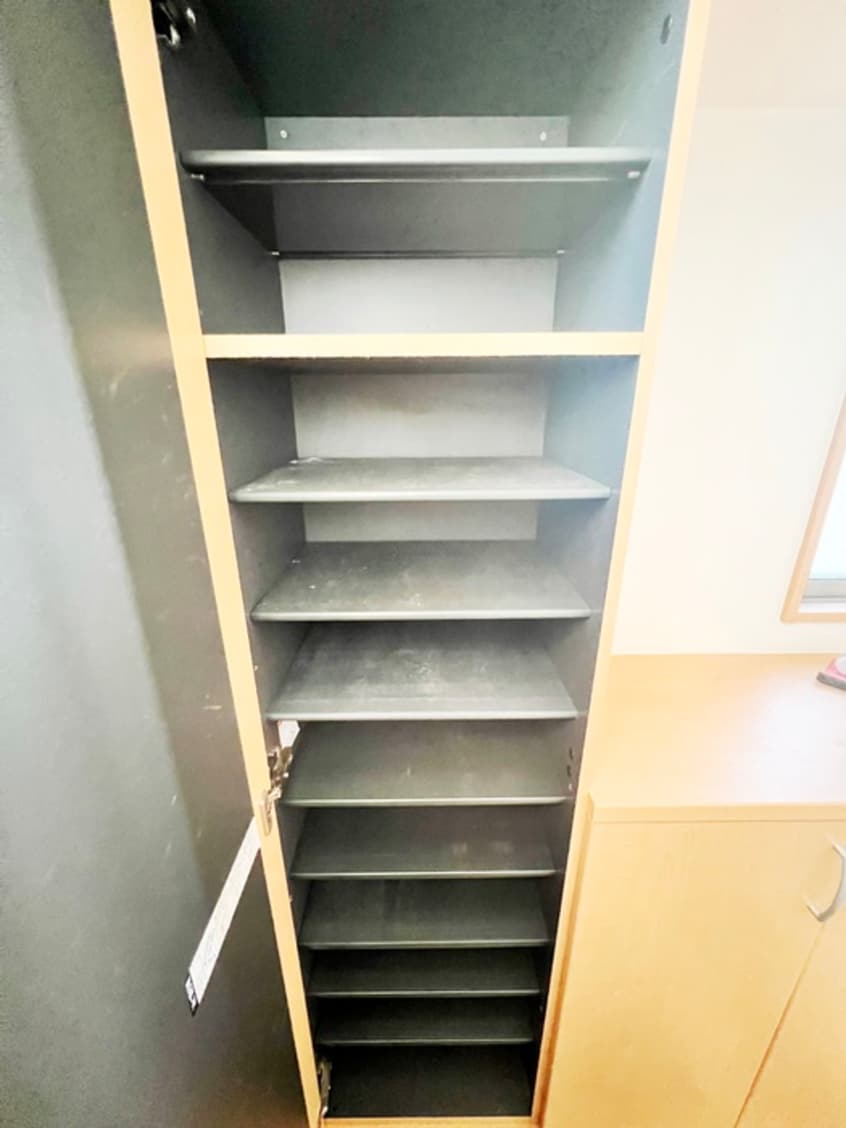 靴箱 ルミエ－ル白金台