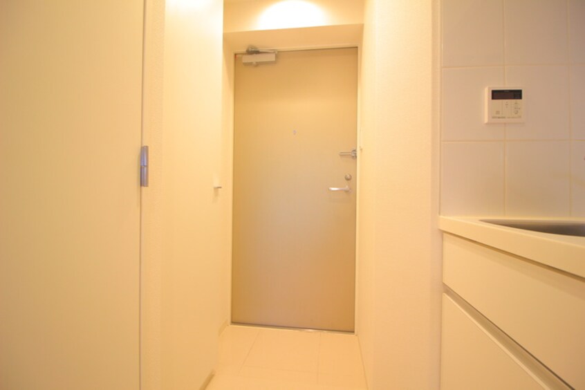 玄関 BeverlyHomes下赤塚