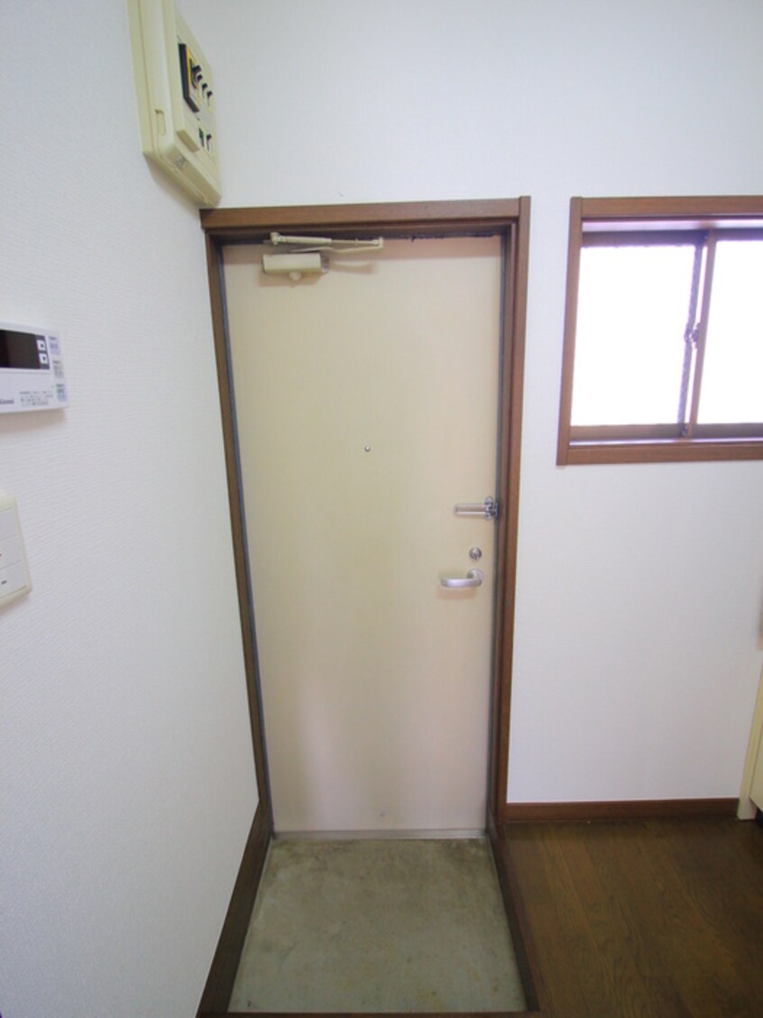 玄関 ブルースカイ